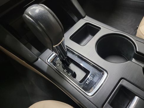 Used 2018 Subaru Outback 2.5i Limited image 27