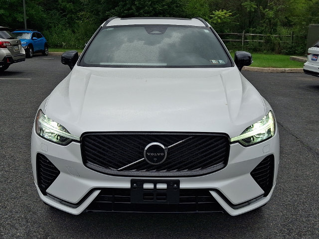 Used 2026 Volvo XC60 B5 Plus AWD/4WD image 2