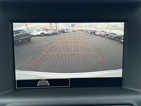 Used 2022 GMC Terrain SLE w/ Driver Convenience Package image 14