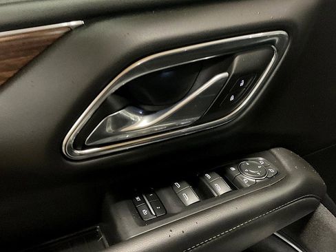 Used 2024 Chevrolet Tahoe High Country image 28