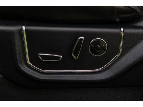 Used 2017 Ford F250 Platinum w/ Platinum Ultimate Package image 18