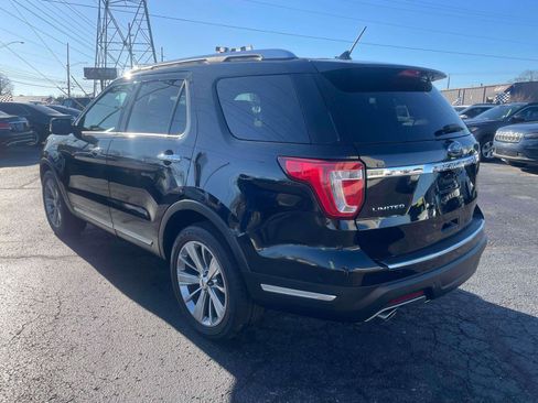 Used 2018 Ford Explorer Limited image 3