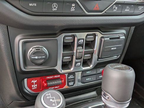 New 2026 Jeep Gladiator Rubicon AWD/4WD image 12
