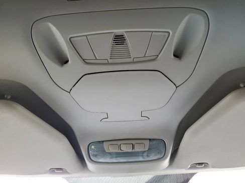 Used 2017 Ford Transit Connect XLT image 26