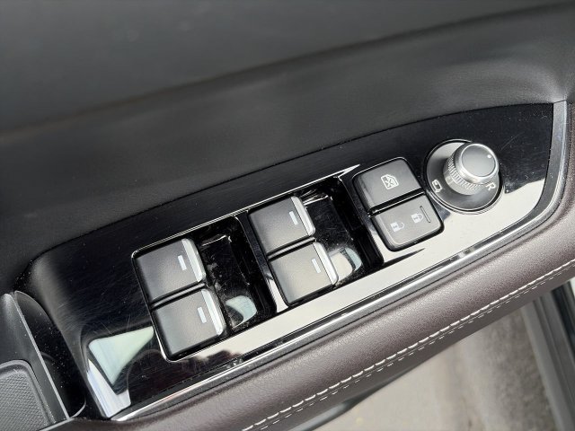 Used 2024 MAZDA CX-5 Signature AWD/4WD image 13