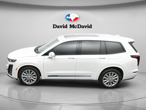 Used 2023 Cadillac XT6 Premium Luxury w/ Technology Package FWD image 45