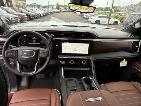 New 2026 GMC Sierra 2500 Denali Ultimate w/ Max Trailering Package AWD/4WD image 25