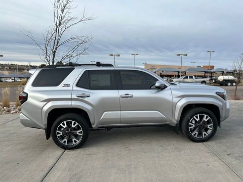 Used 2026 Toyota Sequoia Platinum image 9