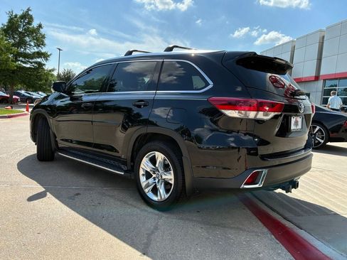 Used 2017 Toyota Highlander Limited FWD image 8