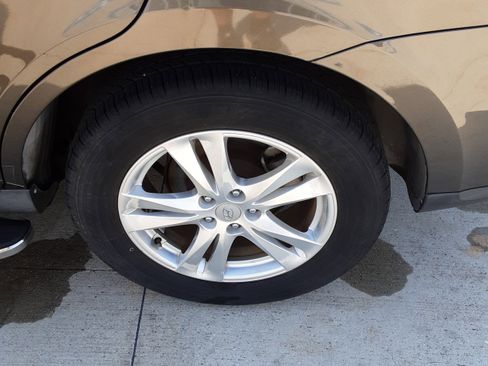 Used 2012 Hyundai Santa Fe SE image 21