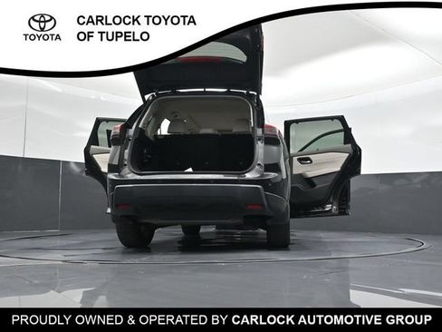 Used 2024 Nissan Rogue SV w/ SV Premium Package FWD image 51