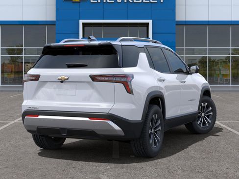 New 2025 Chevrolet Equinox LT w/ Convenience Package II image 4