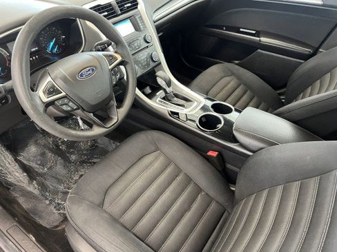 Used 2013 Ford Fusion SE image 11