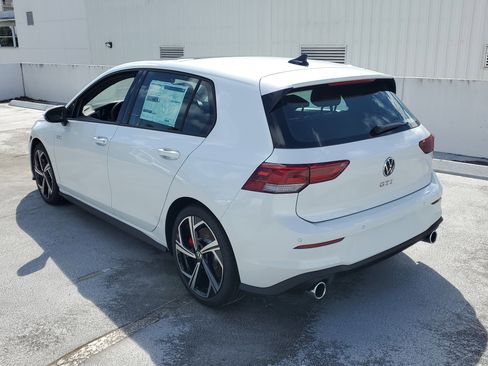 New 2025 Volkswagen GTI SE image 3