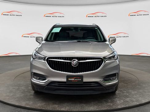 Used 2019 Buick Enclave Essence AWD/4WD image 3