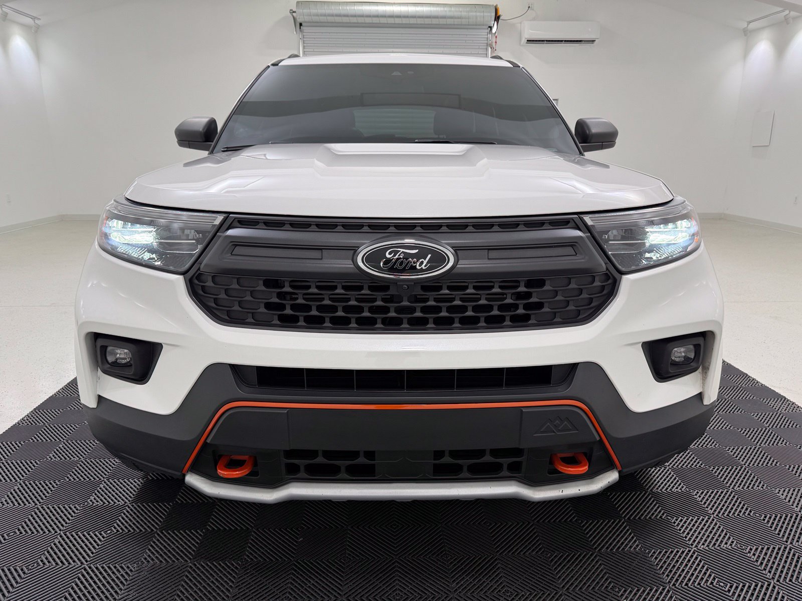 Used 2022 Ford Explorer Timberline AWD/4WD image 2