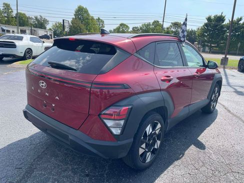 Used 2025 Hyundai Kona SEL FWD image 7