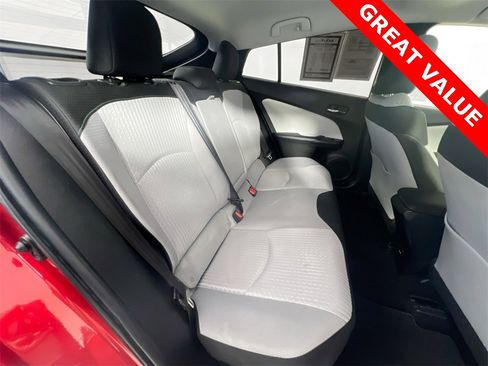 Used 2017 Toyota Prius Two w/ Carpet Mat Package image 24