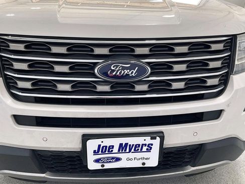 Used 2016 Ford Explorer XLT w/ Equipment Group 202A image 27