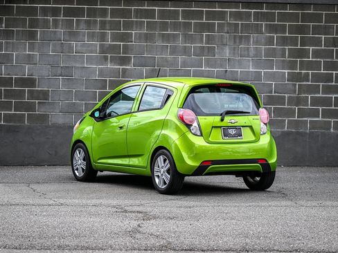 Used 2014 Chevrolet Spark LT FWD image 4