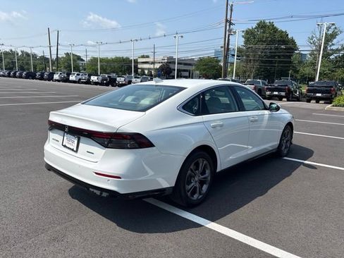 Used 2024 Honda Accord EX-L image 8