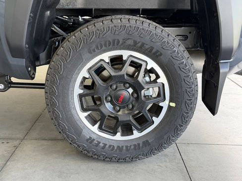 New 2026 Toyota Tacoma TRD Off-Road AWD/4WD image 14