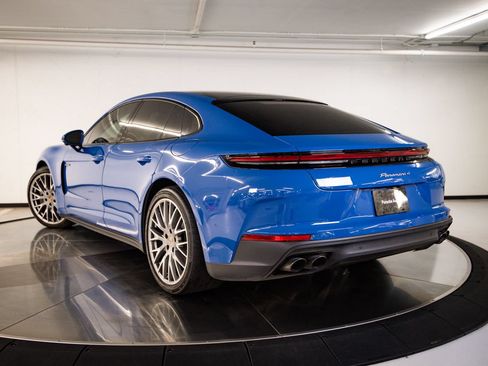 Certified 2026 Porsche Panamera 4 E-Hybrid AWD/4WD image 3