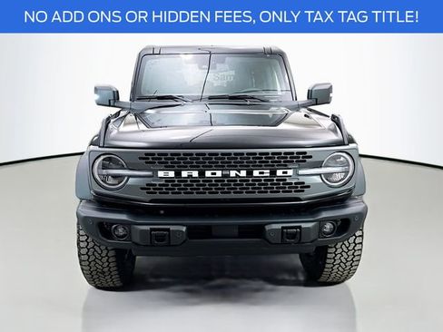 New 2025 Ford Bronco Badlands image 2