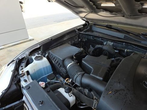 Used 2020 Toyota Tacoma TRD Sport AWD/4WD image 76