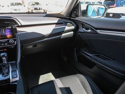 Used 2021 Honda Civic EX image 6