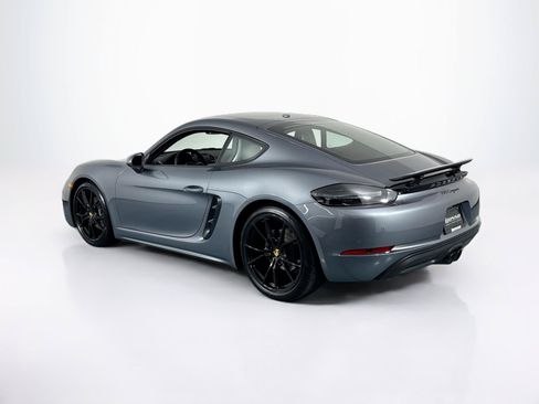 Used 2025 Porsche 718 Cayman RWD image 7