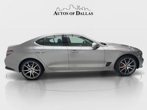 Used 2025 Genesis G70 2.5T RWD image 10