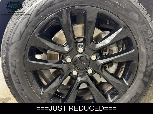 Used 2022 Jeep Grand Cherokee Laredo X AWD/4WD image 10
