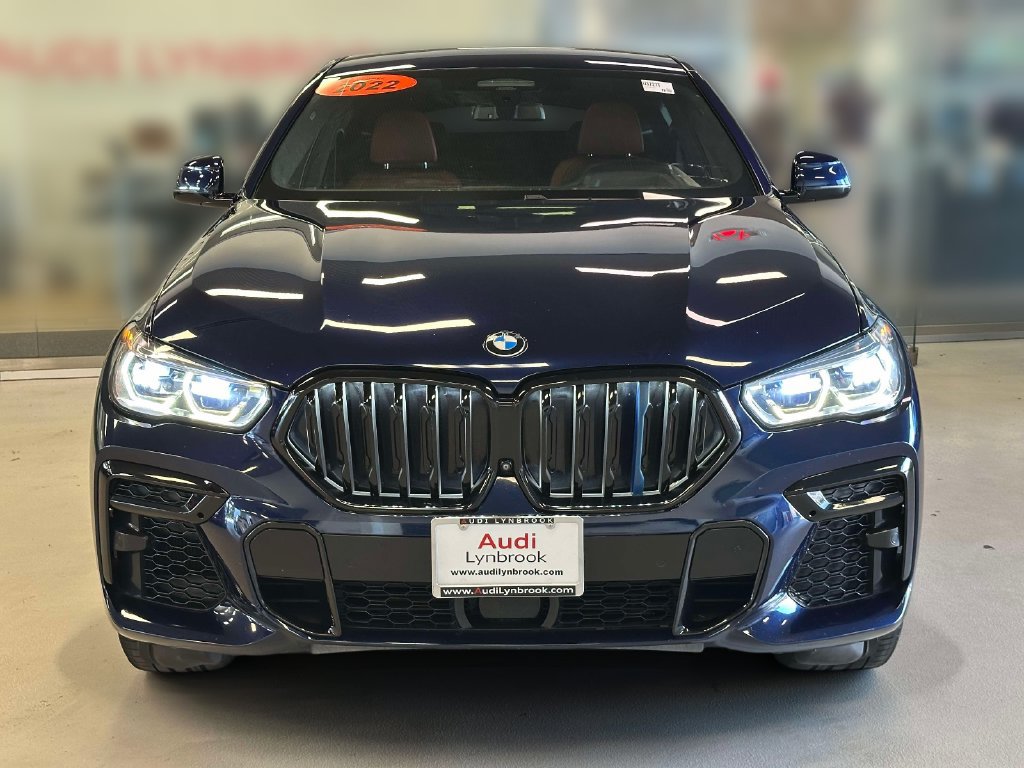 Used 2022 BMW X6 M50i w/ Executive Package AWD/4WD image 2
