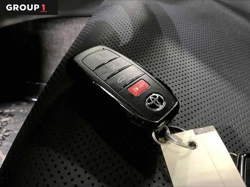 Certified 2025 Toyota Prius Plug-In Hybrid w/ Limited Premium Package FWD image 15