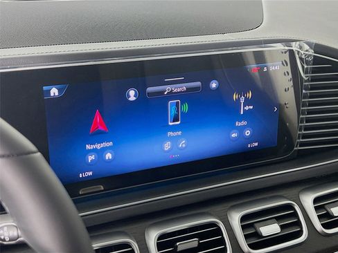 New 2026 Mercedes-Benz GLS 450 4MATIC image 15