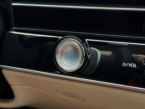 New 2026 Genesis GV70 2.5T Advanced AWD/4WD image 38