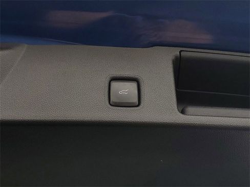 Certified 2023 Ford Escape ST-Line w/ Tech Pack #1 image 9