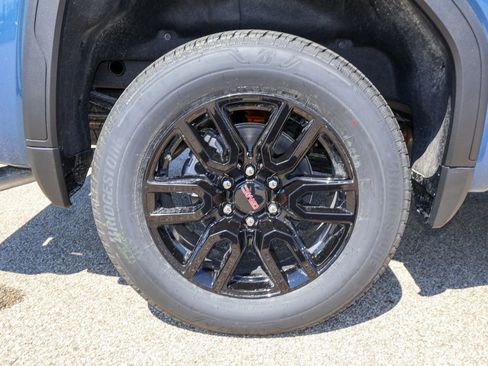 New 2026 GMC Sierra 1500 Elevation image 30