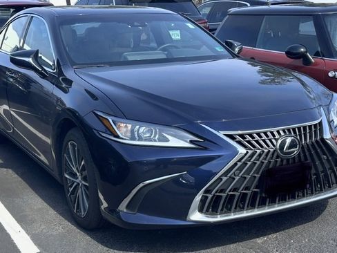 Used 2025 Lexus ES 300h w/ Premium Package image 1