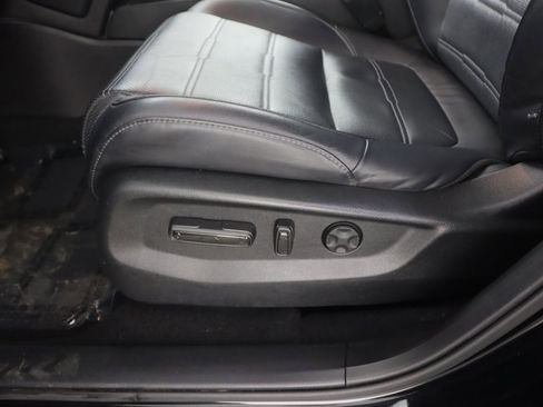 Used 2020 Honda CR-V EX-L image 31