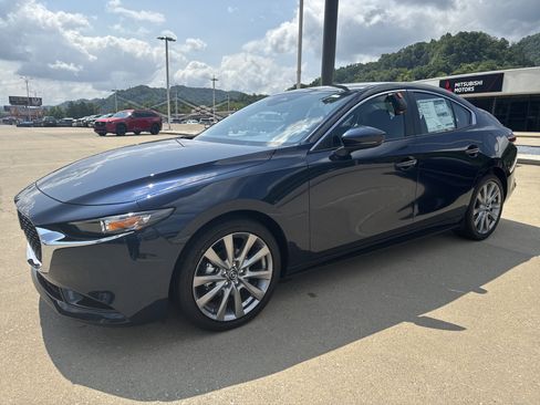 New 2026 MAZDA MAZDA3 2.5 S Sedan w/ Preferred Pkg FWD image 3