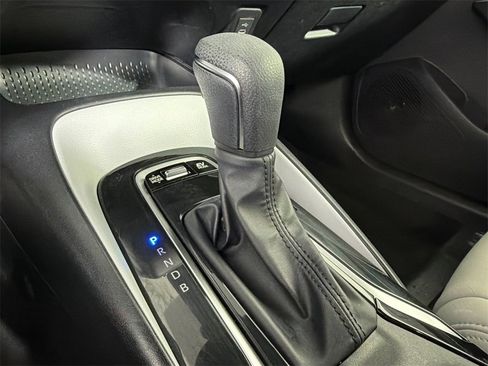 Used 2023 Toyota Corolla SE image 30