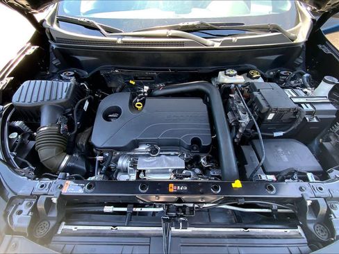 Used 2023 Chevrolet Equinox RS FWD image 32