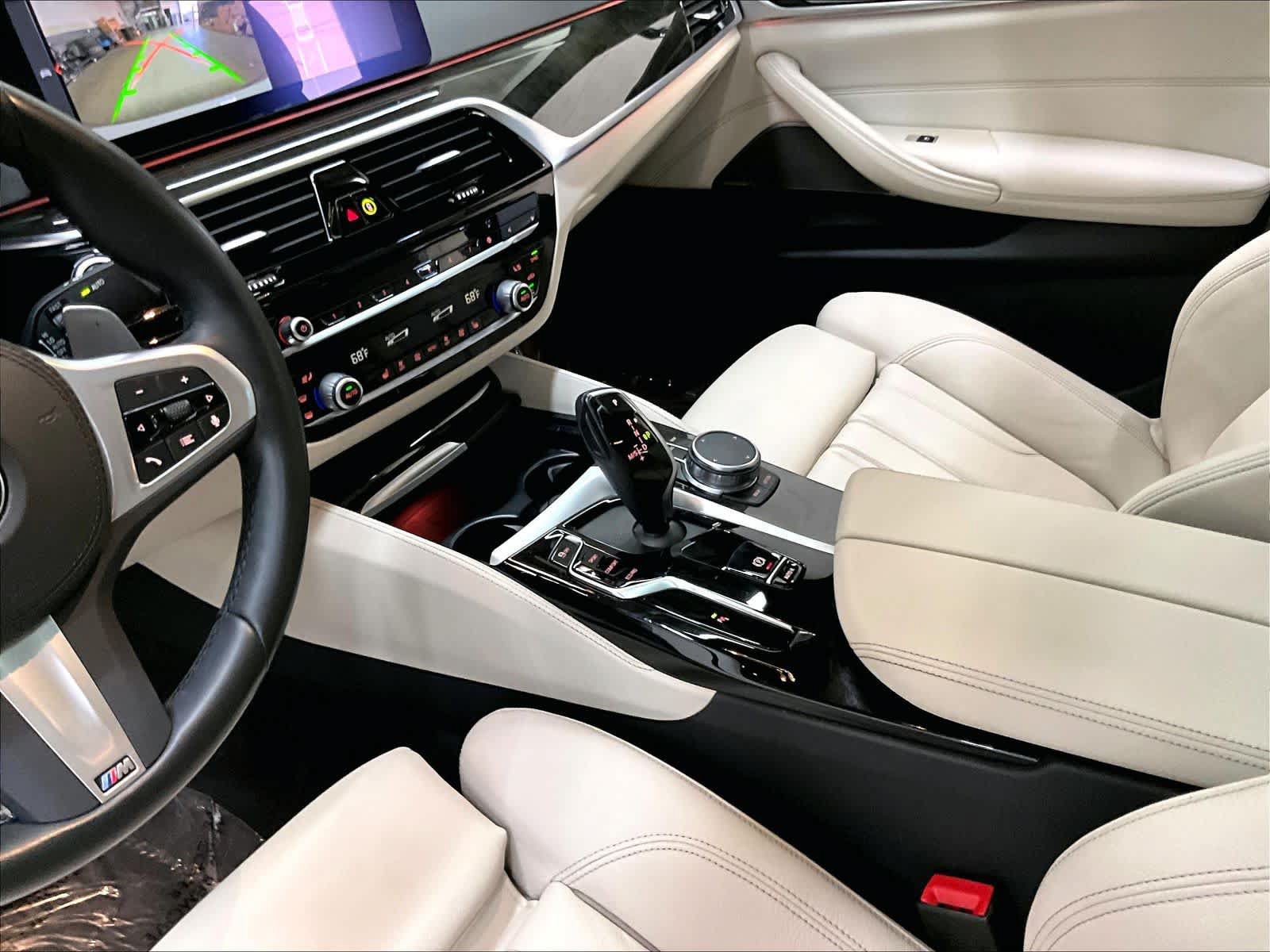 Used 2023 BMW 540i w/ M Sport Package RWD image 22