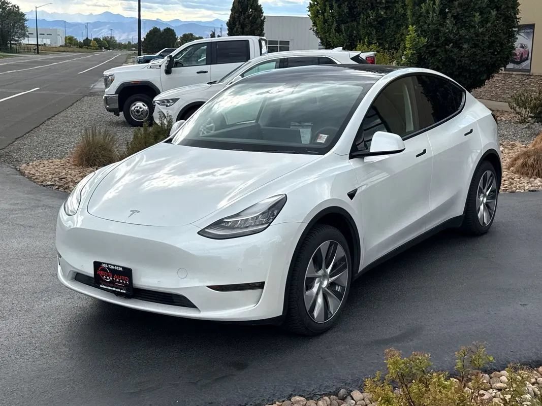 Used 2020 Tesla Model Y Long Range AWD/4WD image 24
