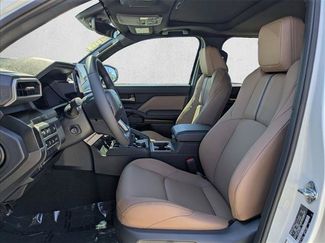 New 2026 Toyota 4Runner Limited AWD/4WD video 4