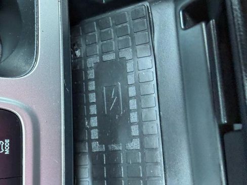 Used 2020 Ford Explorer Limited image 39