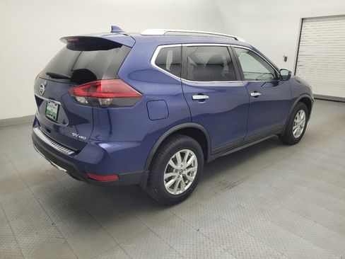 Used 2020 Nissan Rogue SV AWD/4WD image 9