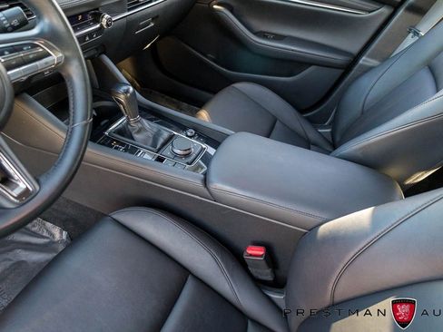 Used 2021 MAZDA MAZDA3 s image 32